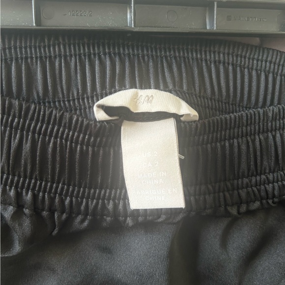 Black Pleated Midi Skirt for Work - Picture 2 of 2